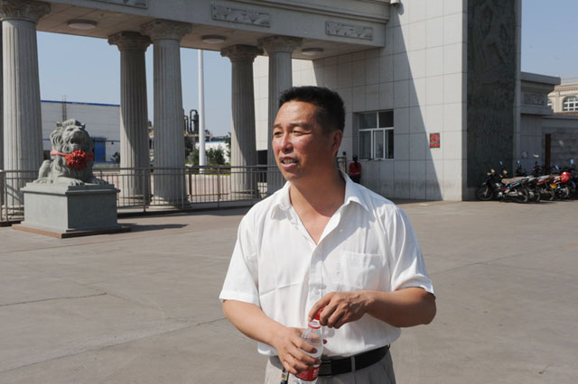 水泥项目经理杨长林:公司以盐,碱,硝,石灰石为主要原料